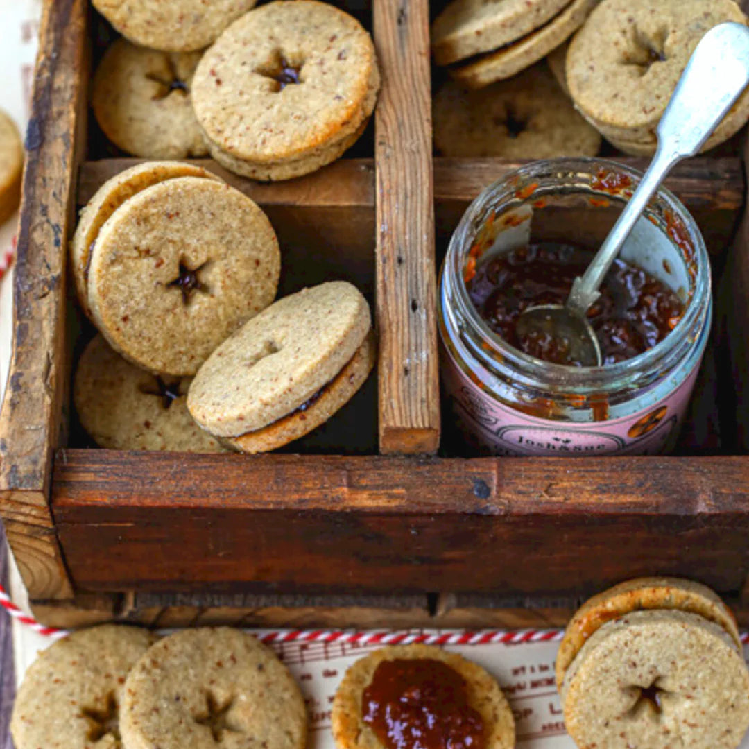 Old Fashioned Raspberry Jam